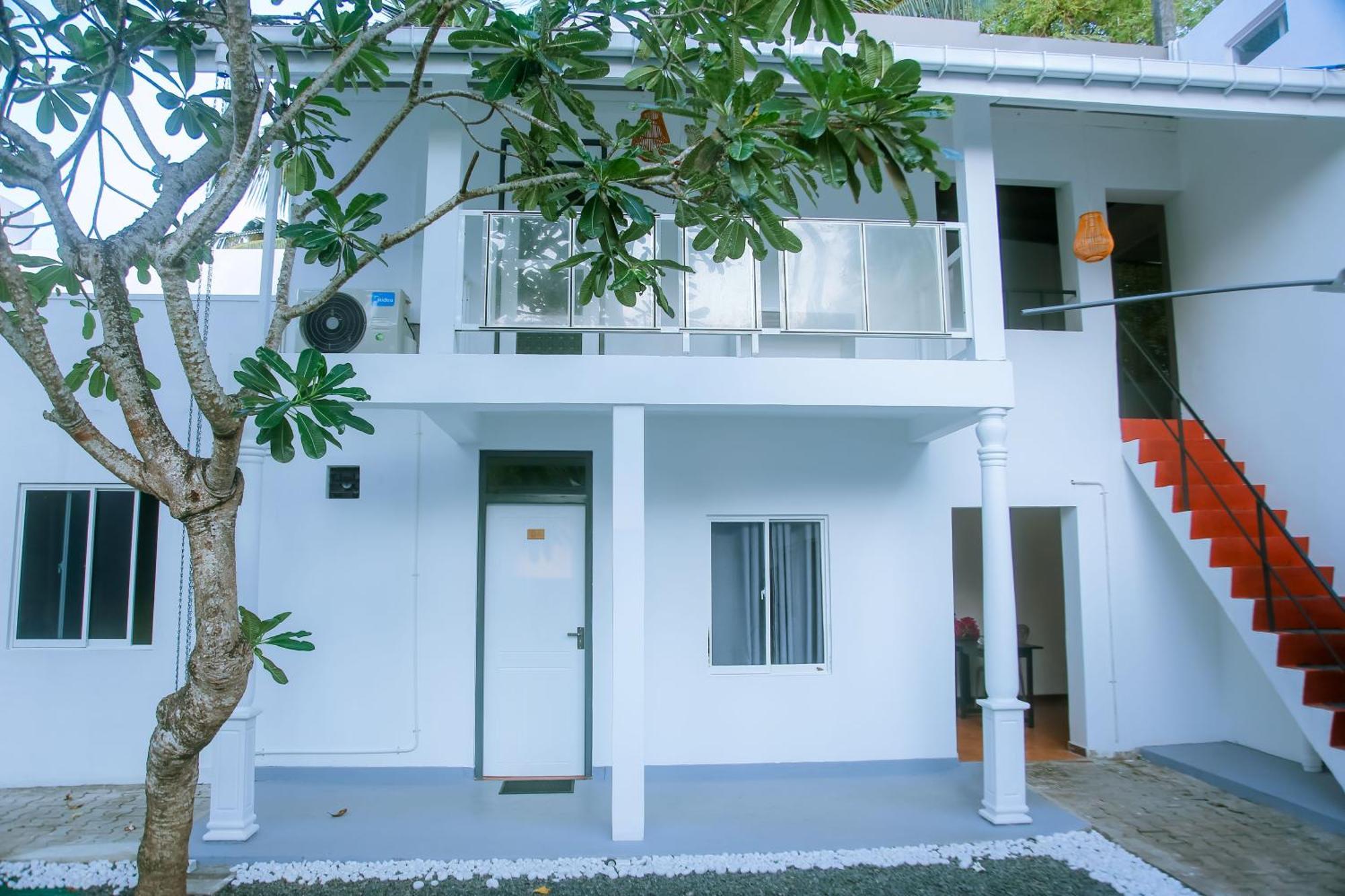 Hotel Anchorage Mirissa Exterior foto